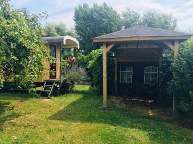 Holiday Home in Bergen op Zoom with Garden