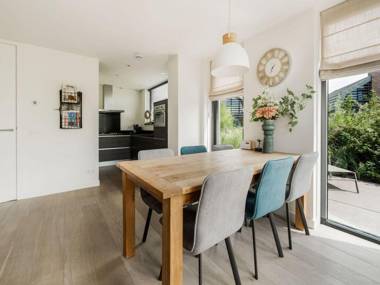 Beautiful new villa with sauna surrounded by dune reserve near the sea