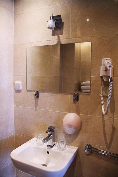 Aadam Hotel Wilhelmina