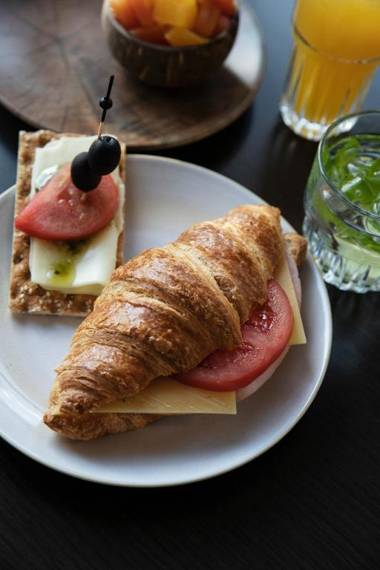 Quentin Amsterdam Hotel