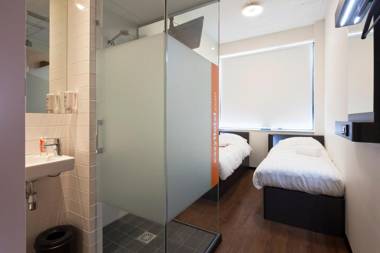 easyHotel Amsterdam City Centre South