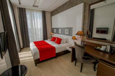 Grand Hotel Downtown