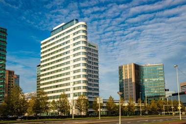 Holiday Inn Express Amsterdam Arena Towers an IHG Hotel