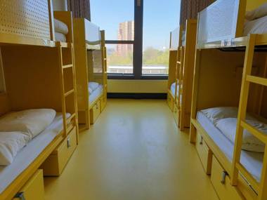 WOW Amsterdam Hostel