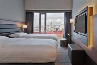 Moxy Amsterdam Houthavens