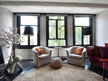 Beautiful Apartment in Amsterdam in a Canal House