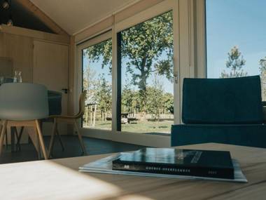 Specially designed chalet with dishwasher near the sea