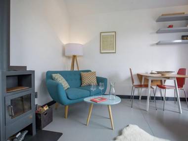 Lovely Cottage near Sea in Groede