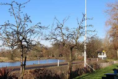 Bed & Breakfast Geesberge