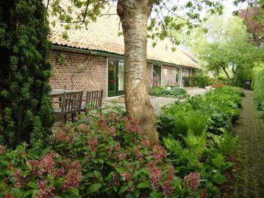 Bed & Breakfast Uiterburen