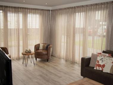 Modern spacious detached holiday home 15 km. from Alkmaar