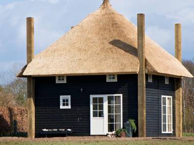 Authentically designed house with dishwasher in Twente