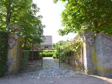 Grand Holiday Home in Alphen with Sauna & Jacuzzi