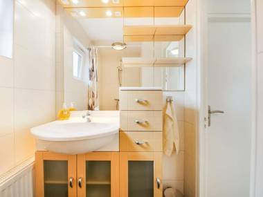 Rustic Holiday Home in Kilder with Garden