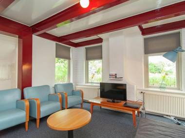 Quaint Farmhouse in Waskemeer near the Forest