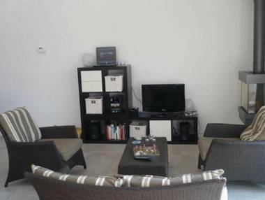 Elegant Holiday Home with Sauna in Langweer