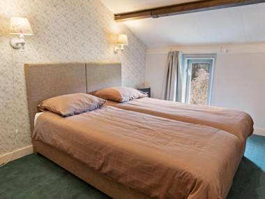 Alluring Holiday Home with Horssen with Terrace