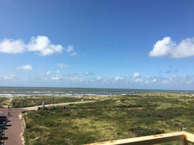 Holiday apartment with a view of the dunes sea and lighthouse