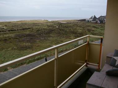 Holiday apartment with a view of the dunes sea and lighthouse