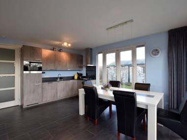 Bright Holiday Home in Noordwijk near Sea