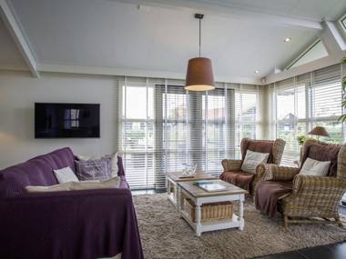 Attractive holiday home with large terrace nearby Eastern Scheldt