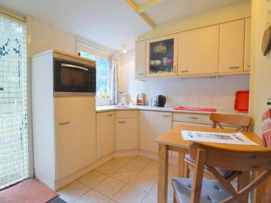 Cosy Holiday Home in Maarheeze with Verandah