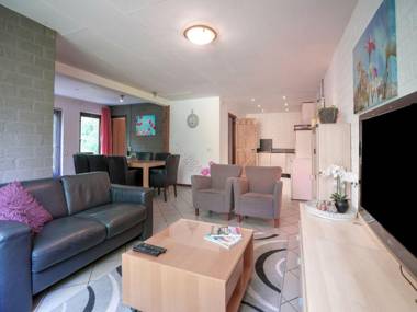 Secluded Holiday Home in Ulestraten with Garden