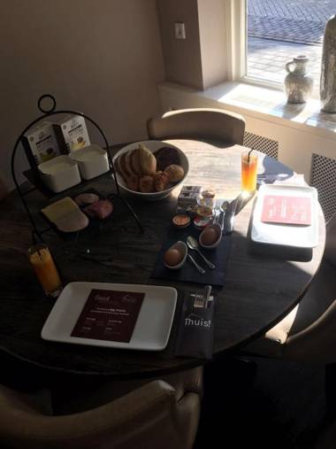 Hotel-Restaurant Thuis!