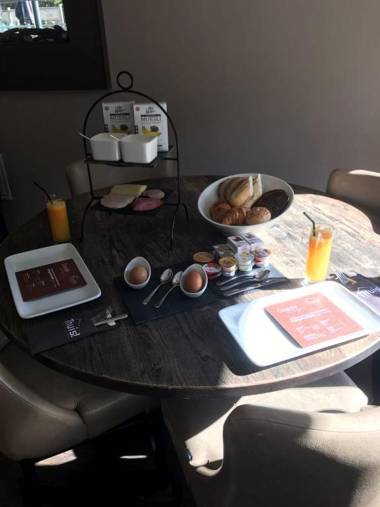 Hotel-Restaurant Thuis!