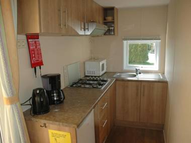 Comfortable chalet with veranda near the Loonse and Drunense Duinen