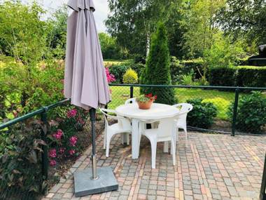 Cosy Holiday Home in Noordwolde with Garden