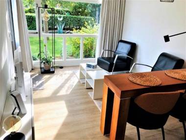 Cosy Holiday Home in Noordwolde with Garden
