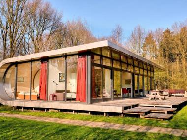 Cosy Bungalow in Noordwolde Amidst the Forest