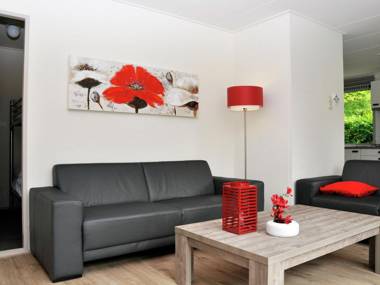 Nice house with a dishwasher Giethoorn at 21 km