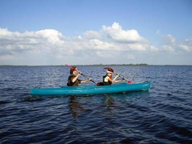 Tolles 2 Pers Haus König mit Hafenblick am Lauwersmeer