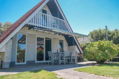 Merle 6 pers Modern holiday home with private fenced garden