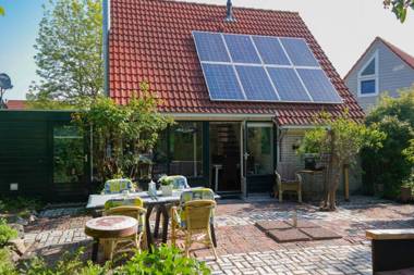 Gudrun 5 pers Equipped house with sauna. Dogs are welcome!