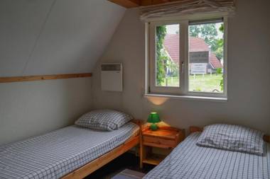 De Druif 6 pers holiday home close to the National Park Lauwersmeer