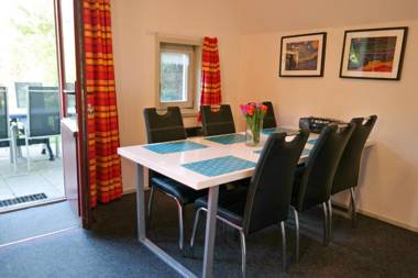 Natascha 6pers House Near Lauwersmeer National Park