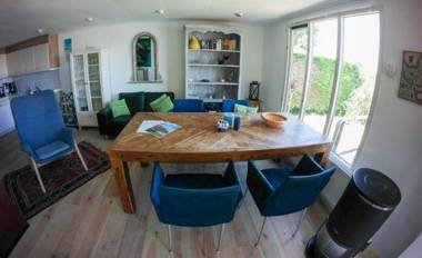 Chalet Valentina directly on the Lauwersmeer