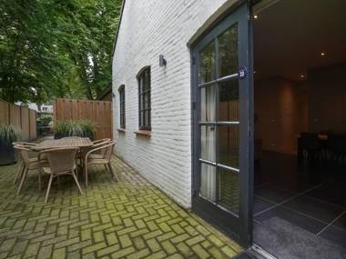 Charming Holiday Home in Grubbenvorst near River Maas