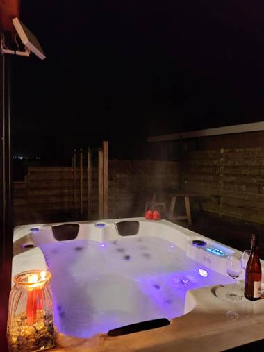 Entire house - 4 pers Holiday home Aurora with directly on the Lauwersmeer