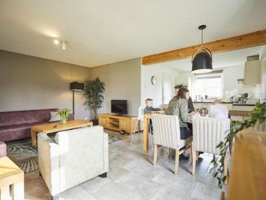 Comfortable child-friendly villa in Limburg