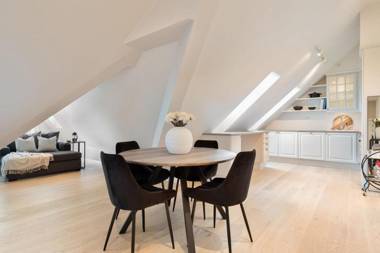 Arctic Homes - The Retreat