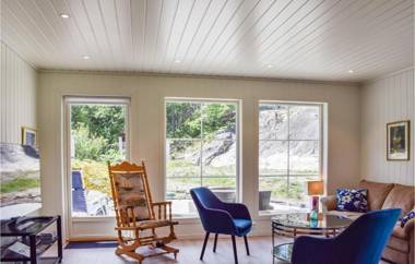 Beautiful home in Tvedestrand with 4 Bedrooms