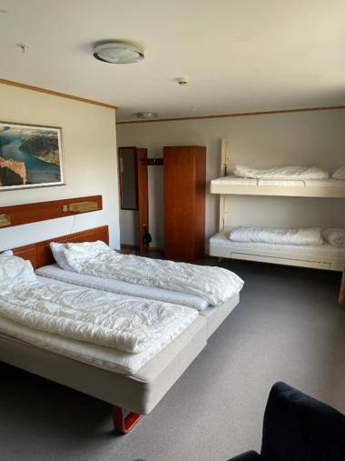 Pulpit Rock Hostel Vaulali