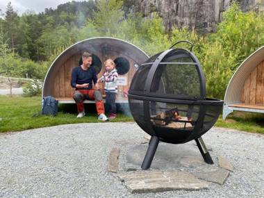 Hikers' Camp and Water Camp