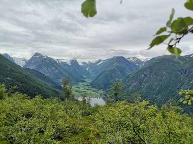 Hansali Holiday Home