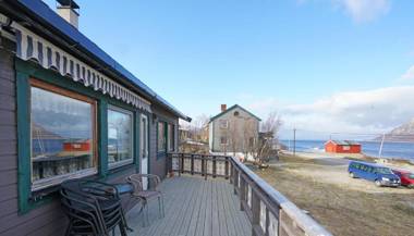 Rivdnji Holiday Home Smørfjord