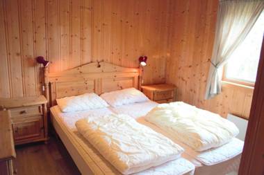 Torsetlia Cottages and Apartments